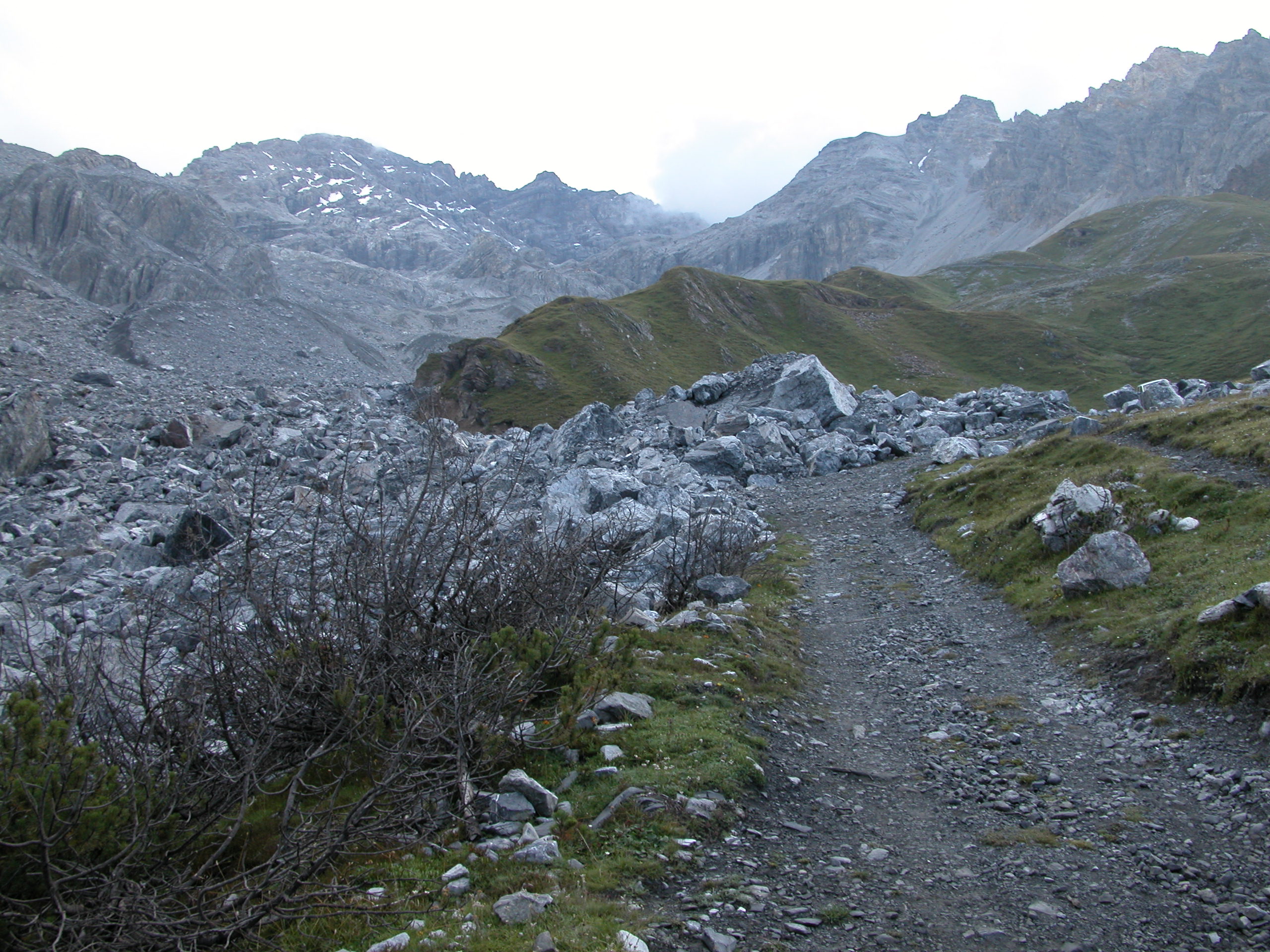 Salendo al Rifugio Quinto Alpini