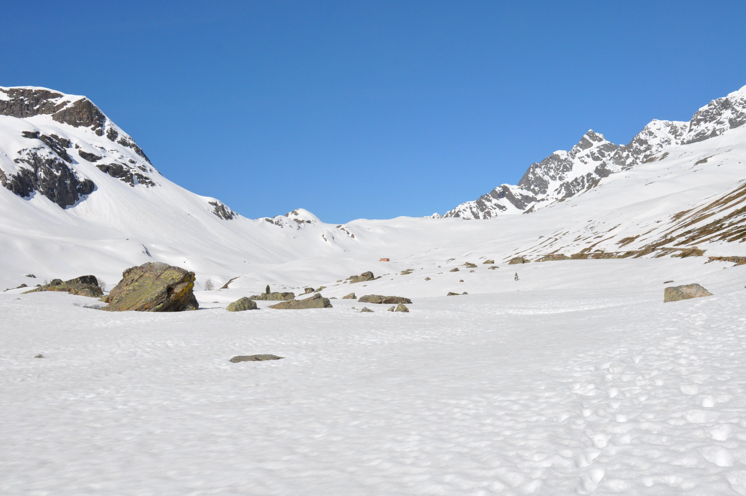 Il piano verso il Rifugio