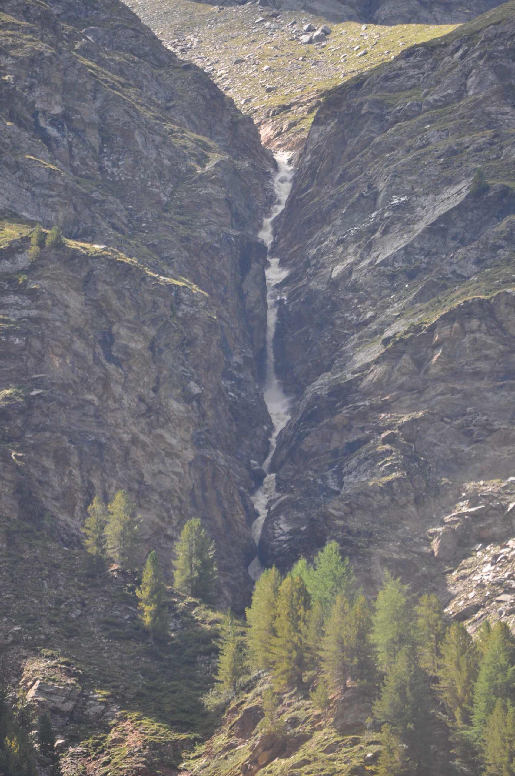 Cascata in Val Zebrú